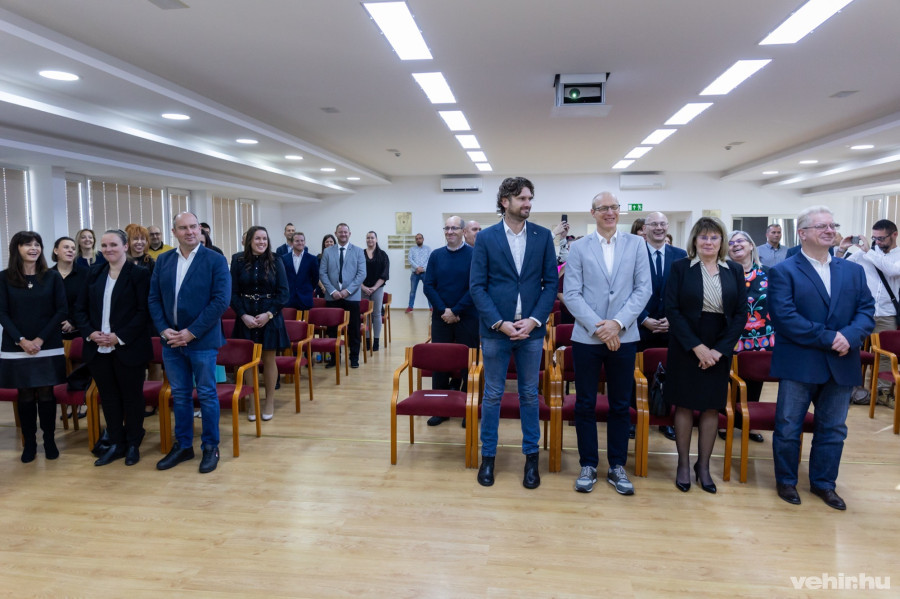 Az eseményen részt vett Pap Máté, a Szakképzési Centrum kancellárja, Kavalecz Gábor, főigazgató és Berta Ildikó, a Pápai Szakképzési Centrum főigazgatója  is