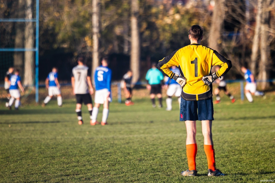 Izgalmas fordulóval zárul a bajnokság őszi felvonása (archív fénykép)