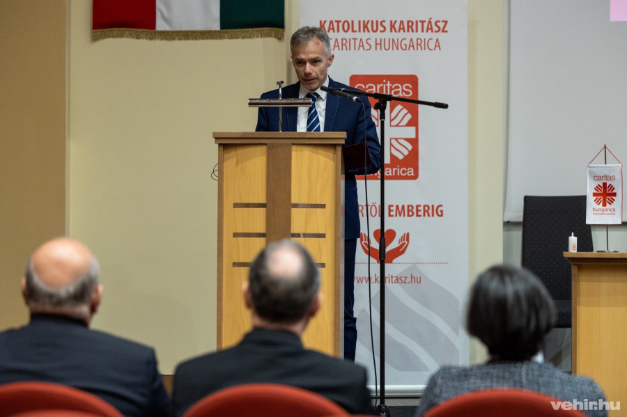 Dr. Sebestyén József rektor