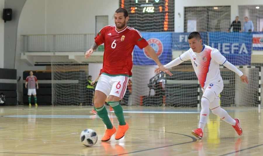 A veszprémi Tatai József (6) mellet Lux B- Gábor, Fellembek Zétény, Dorogi Benjámin és Gerencsér Antal is meghívást kapott a válogatottba (archív fénykép: mlsz.hu)