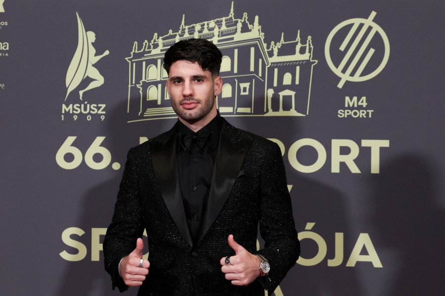  Budapest, 2024. január 8. Szoboszlai Dominik válogatott labdarúgó az M4 Sport-Az Év Sportolója Gálán a Magyar Állami Operaházban 2024. január 8-án. MTI/Hegedüs Róbert 