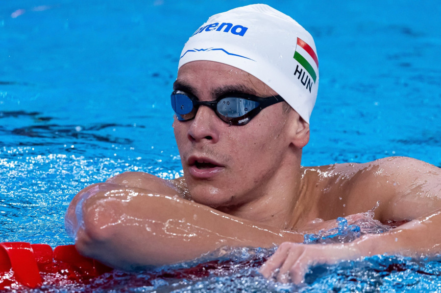 Betlehem Dávid a férfi 1500 méteres gyorsúszás előfutama után a dohai vizes világbajnokságon 2024. február 17-én. A versenyző egyéni csúcsot úszva döntőbe jutott. MTI/Derencsényi István