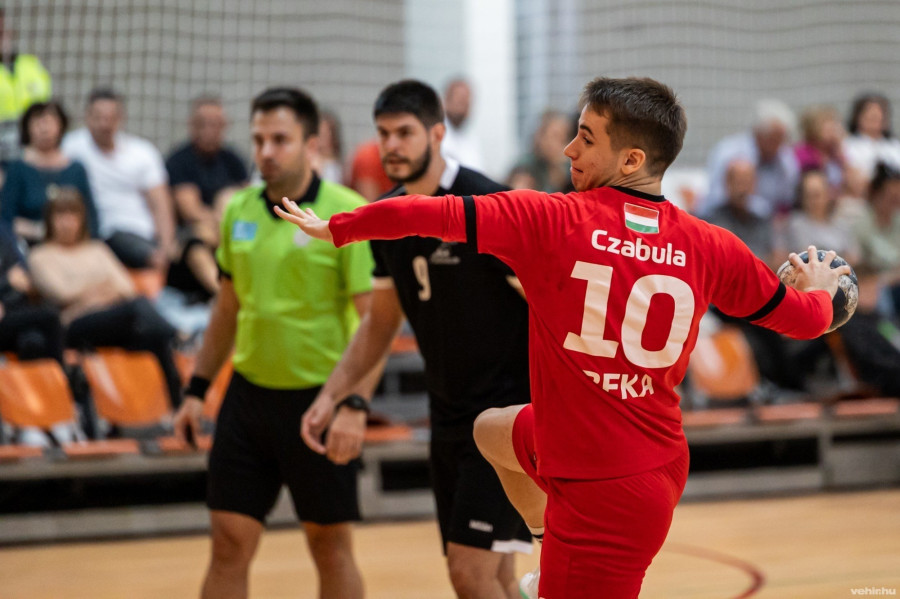 Könnyedén nyertek a veszprémi fiatalok (archív fotó)