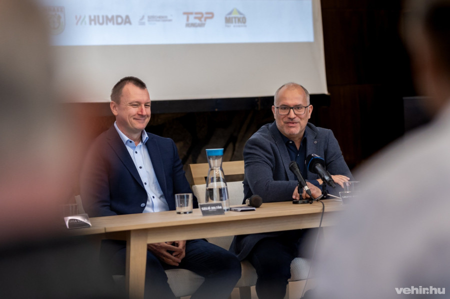 Szujó Zoltán és Lakatos Róbert