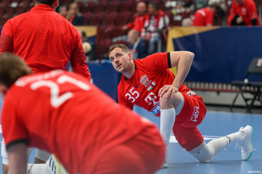 A rangadót a Sport1 TV élőben közvetíti, a vehir helyszíni tudósítással és képriporttal jelentkezik.