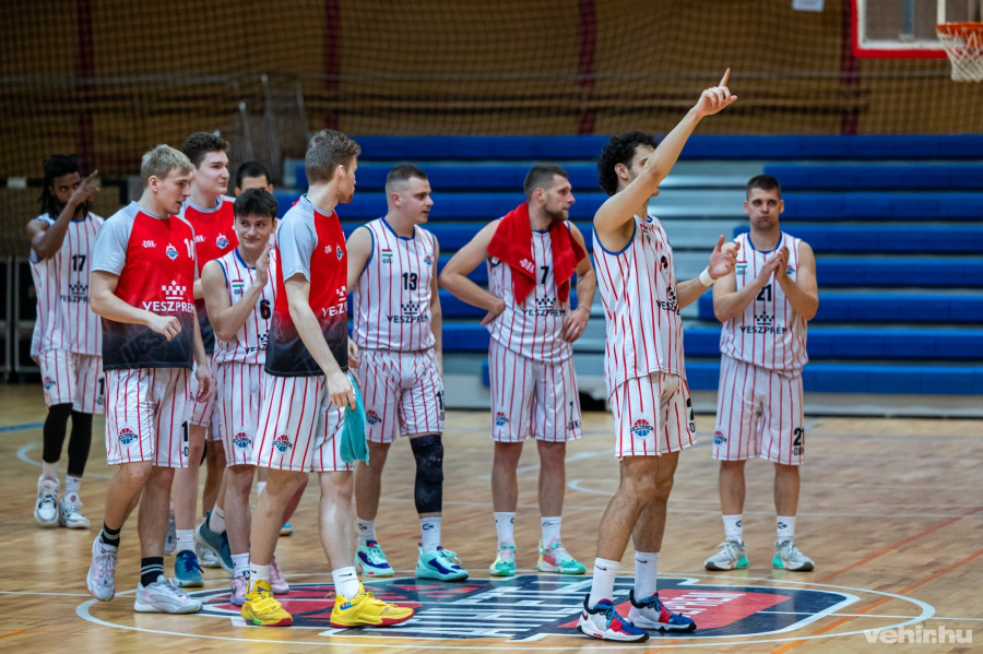 Tíz ponttal alulmaradt a VKK (archív fotó)