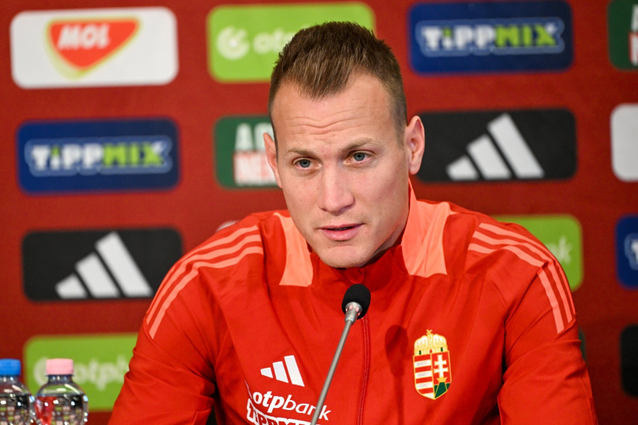 Lang Ádám a magyar labdarúgó-válogatott sajtótájékoztatóján a másnapi, Koszovó elleni felkészülési mérkőzés előtt a telki edzőközpontban 2024. március 25-én. MTI/Illyés Tibor