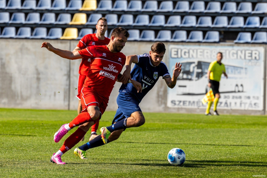 Ismét három pontot szerzett a Veszprém (archív fénykép)