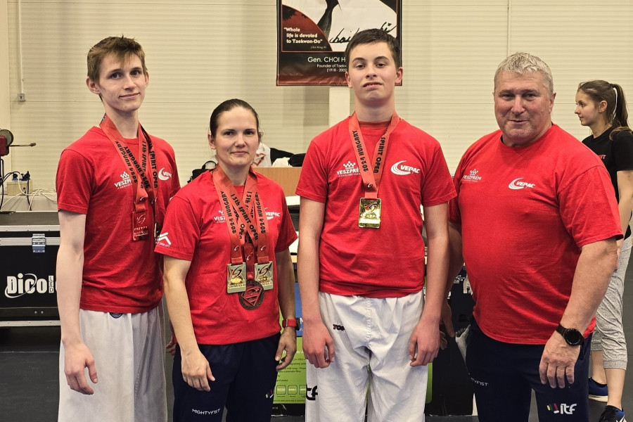 Tóth András Áron, Bécsi Nikolett, Győrffy Kristóf és Vajky László