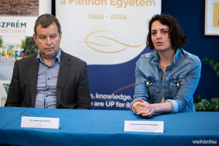 dr. Gelencsér András és Takácsné Ferenczi Brigitta