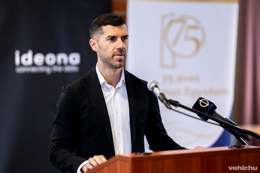 Dr. Mihalovics Péter