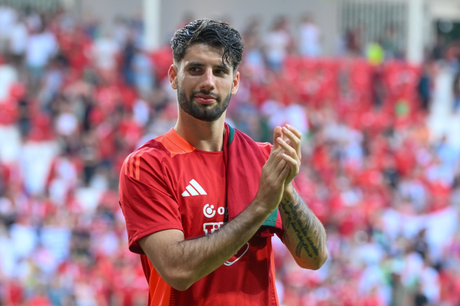 Szoboszlai Dominik a Magyarország - Izrael felkészülési labdarúgó mérkőzés után a debreceni Nagyerdei Stadionban 2024. június 8-án. Magyarország 3-0-ra győzött. MTI/Czeglédi Zsolt 