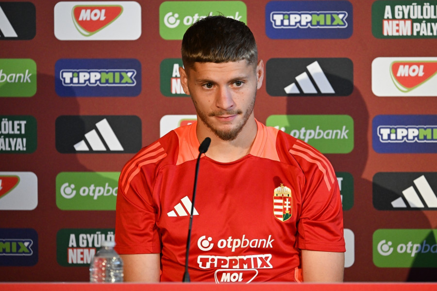Dárdai Márton, a németországi labdarúgó Európa-bajnokságon részt vevő magyar válogatott tagja a csapat sajtótájékoztatóján Weiler-Simmerbergben 2024. június 13-án. MTI/Illyés Tibor