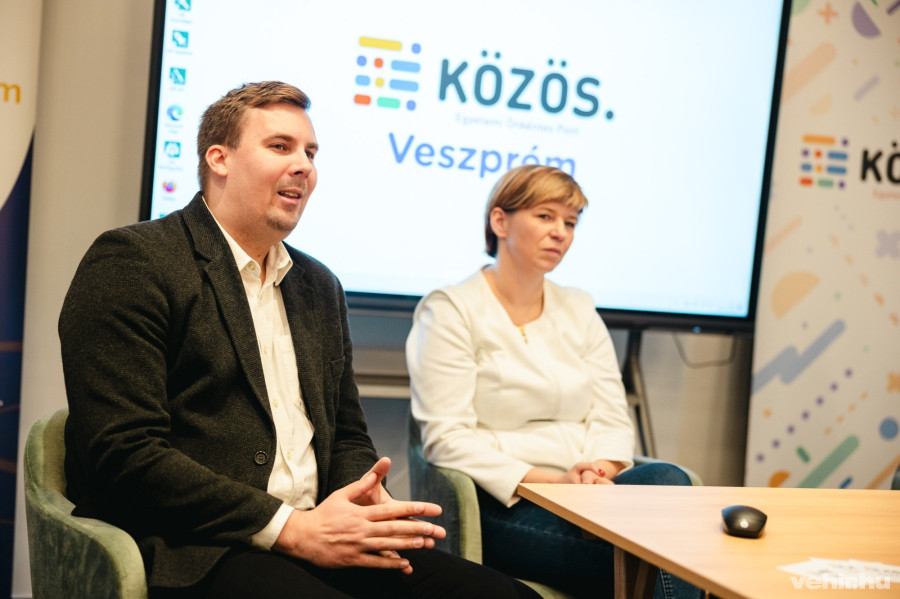 Halmay Gábor, Varga-Bajusz Veronika