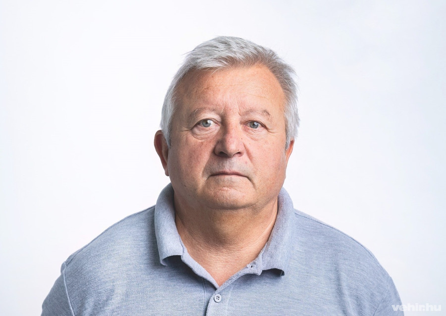 Mihály András 60 éve a labdarúgás szolgálatában