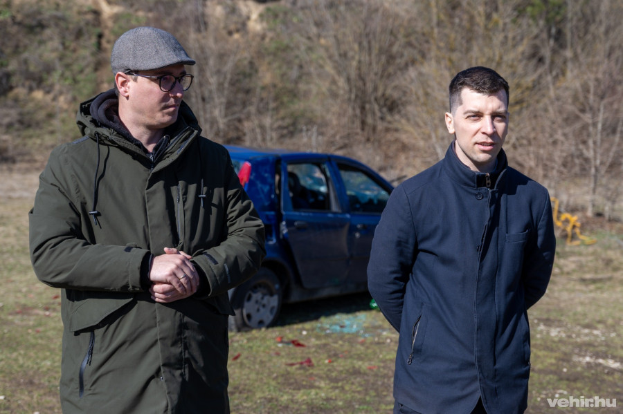 Pálinkás Roland (önkormányzati képviselő) és Varga Tamás (alpolgármester)