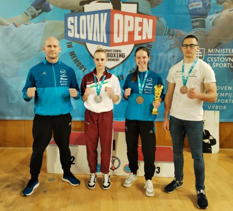 Dobos Gergely, Sipos Regina, Boldizs Nikolett és Kukoda Tamás - Fotó: VESC