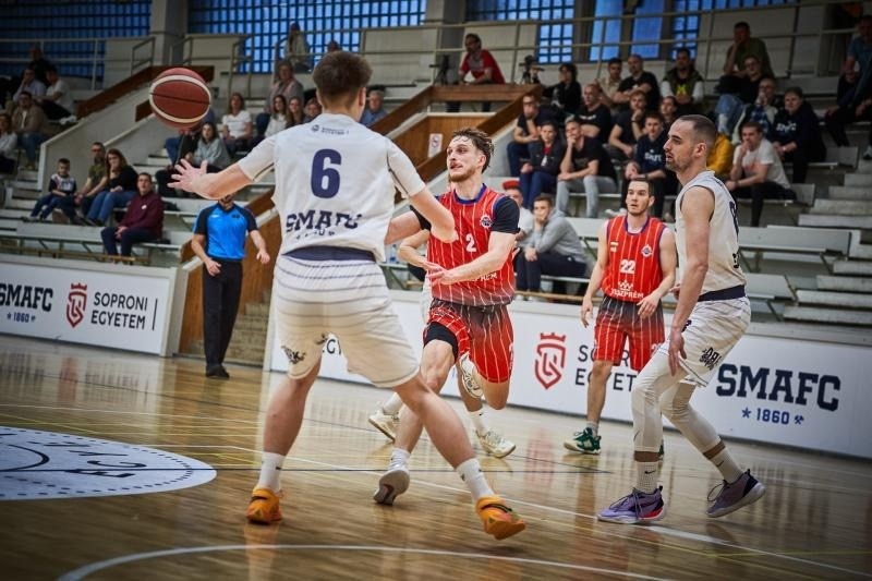 Fotó: www.smafc1860.hu/kosarlabda