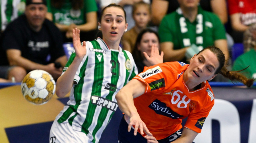 Helena Elver Hageso, az Odense HB (j) és Márton Gréta, az FTC-Rail Cargo Hungaria játékosa a női kézilabda Bajnokok Ligája negyeddöntőjében játszott FTC-Rail Cargo Hungaria – Odense HB mérkőzésen az Érd Arénában 2025. április 26-án. MTI/Purger Tamás