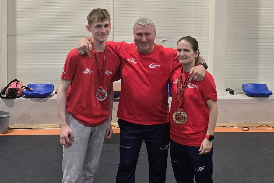 Tóth András Áron, Vajky László és Bécsi Nikolett - Fotó: VEDAC