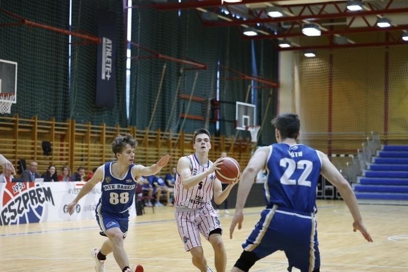 Fotó: Szász Péter – veszpremkosar.hu