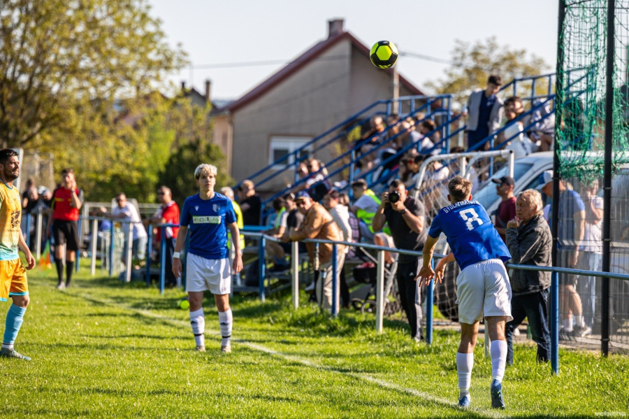 Izgalmas fordulón vagyunk túl (archív fénykép)