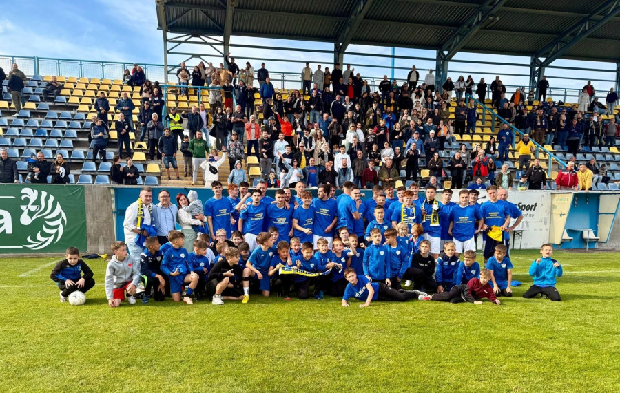A Frutti Drink-Perutz FC bajnokcsapata a vármegyei élvonalban