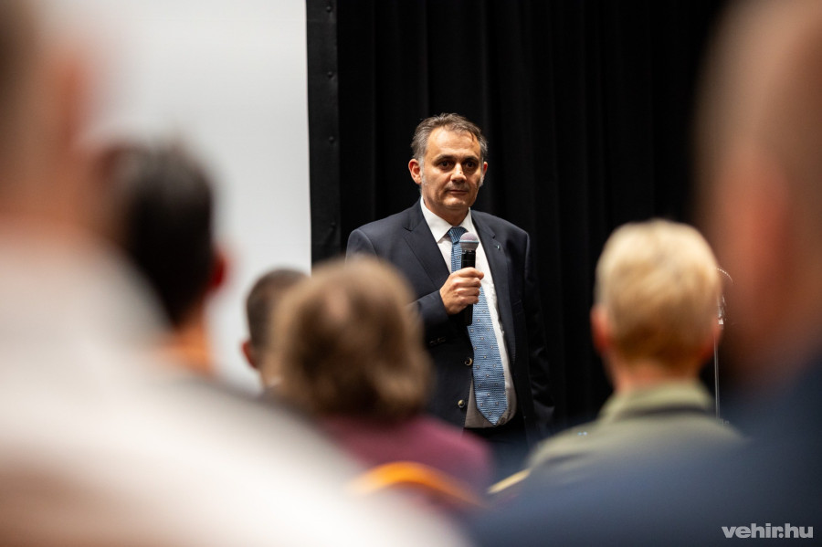 dr. Czinkotay Frigyes főigazgató