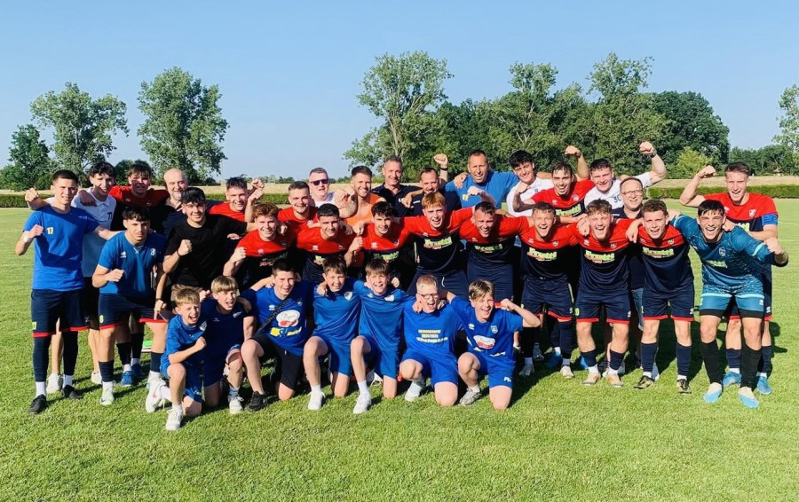 Megnyerte az osztályozót a Pápa - Fotó: Frutti Drink-Perutz FC Facebook