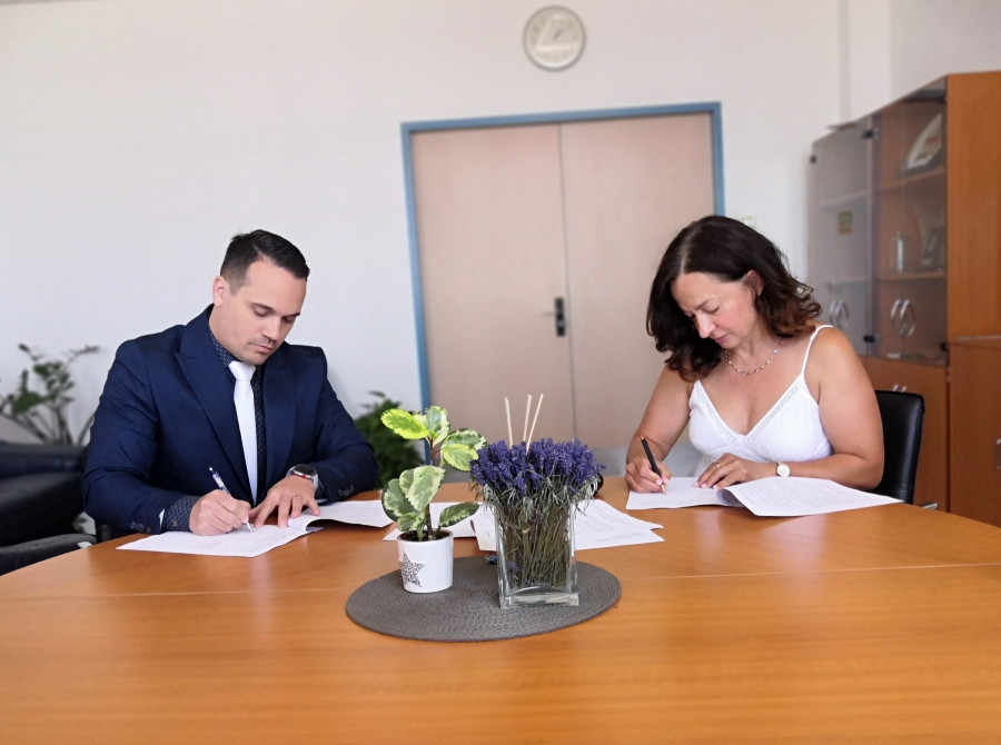 Nagy Ádám és dr. Virányi Anikó Judit (Fotó: Veszprém Vármegyei Büntetés-végrehajtási Intézet)