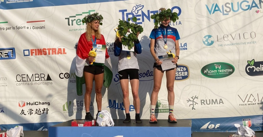 Máramarosi Rita a dobogó második fokára állhatott- Fotó: Magyar Tájékozódási Futó Szövetség Facebook