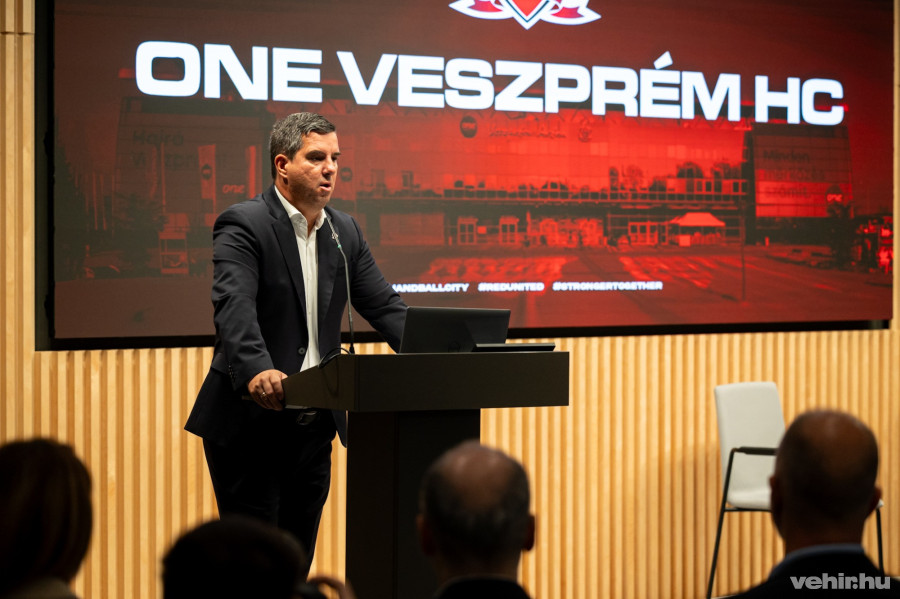 Dr. Bartha Csaba négy játékos érkezését is bejelentette