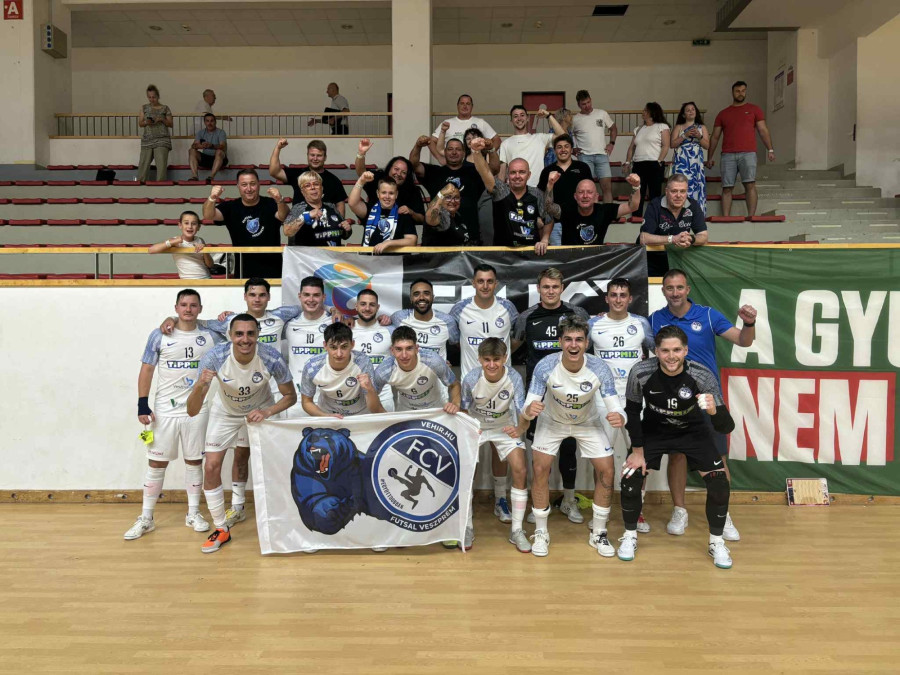 A BEAR-szektor tagjai a helyszínről buzdították a csapatot!