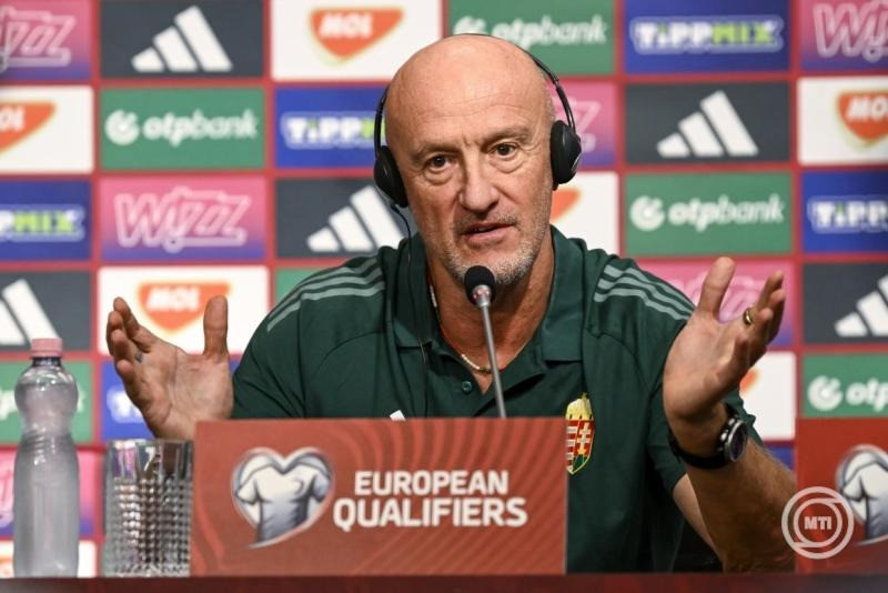 Marco Rossi szövetségi kapitány a magyar labdarúgó-válogatott sajtótájékoztatóján az MLSZ Telki Edzőközpontjában 2025. szeptember 8-án. A magyar válogatott a 2026-os világbajnokság selejtezőjében a portugál válogatott ellen lép pályára a budapesti Puskás Arénában szeptember 9-én. MTI/Purger Tamás