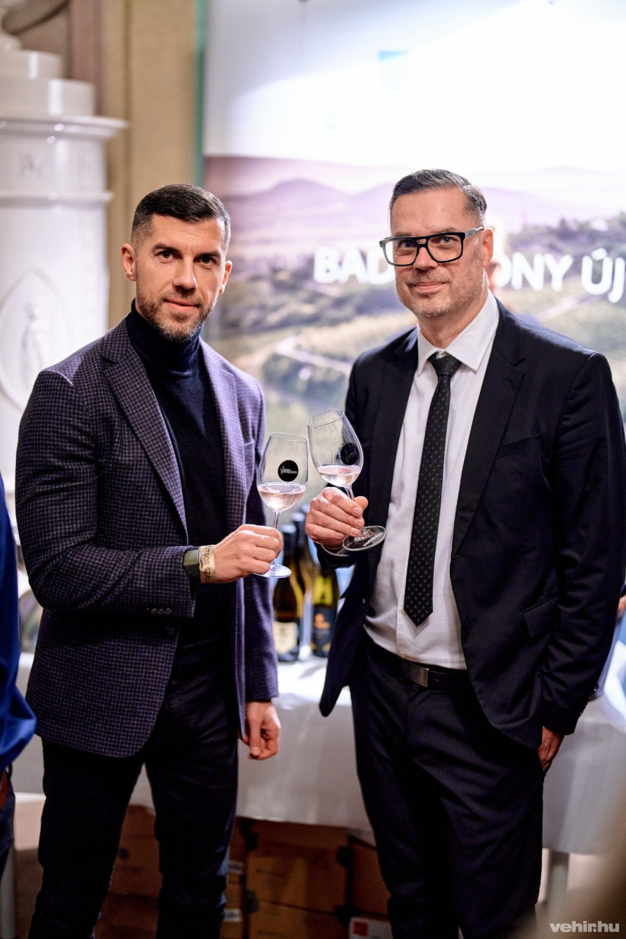 Dr. Mihalovics Péter és Zsandár Tamás