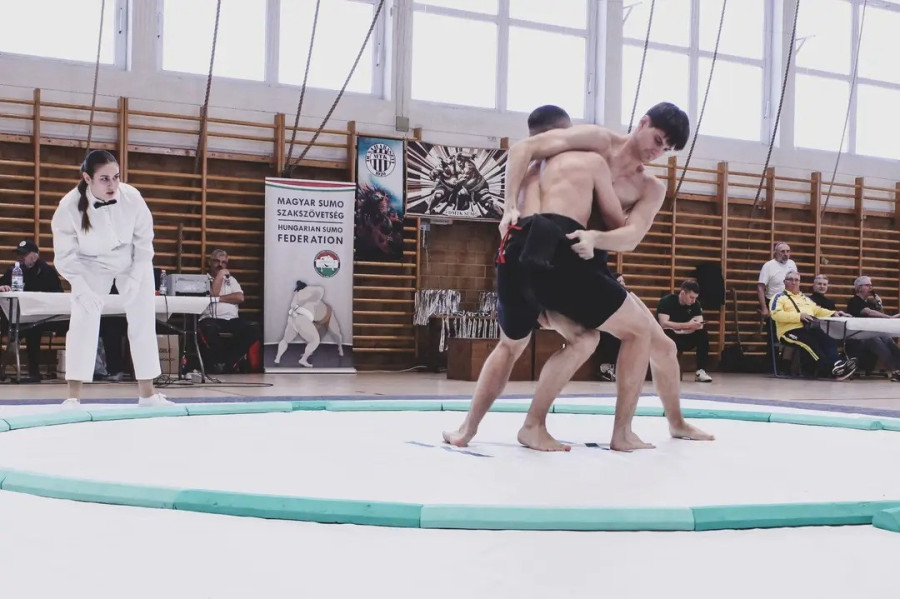 Jámbor Kristóf (szemben) sem talált legyőzőre - Fotó: Egri Bálint / szumo.info