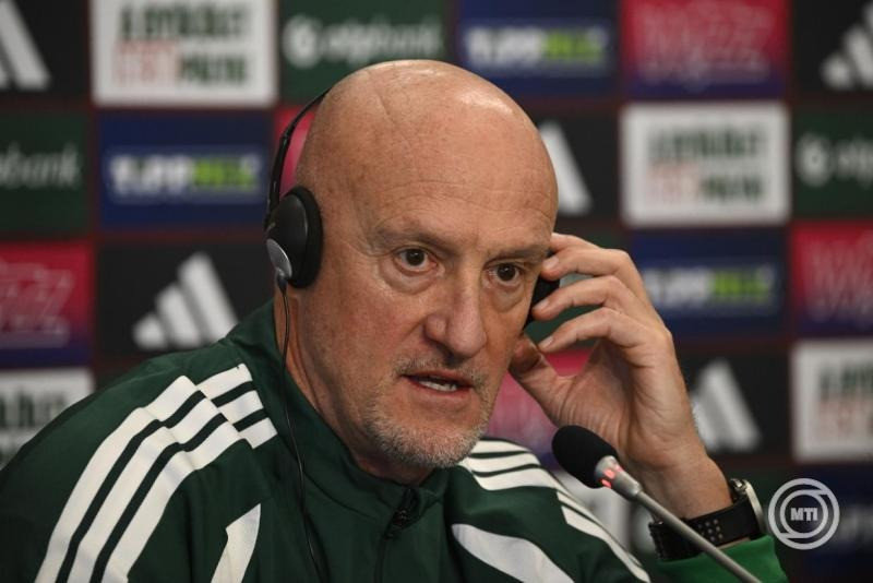 Marco Rossi szövetségi kapitány a magyar labdarúgó-válogatott sajtótájékoztatóján az MLSZ Telki Edzőközpontjában 2026. március 27-én. A magyar válogatott Szlovéniával játszik felkészülési mérkőzést március 28-án a Puskás Arénában. MTI/Bodnár Boglárka