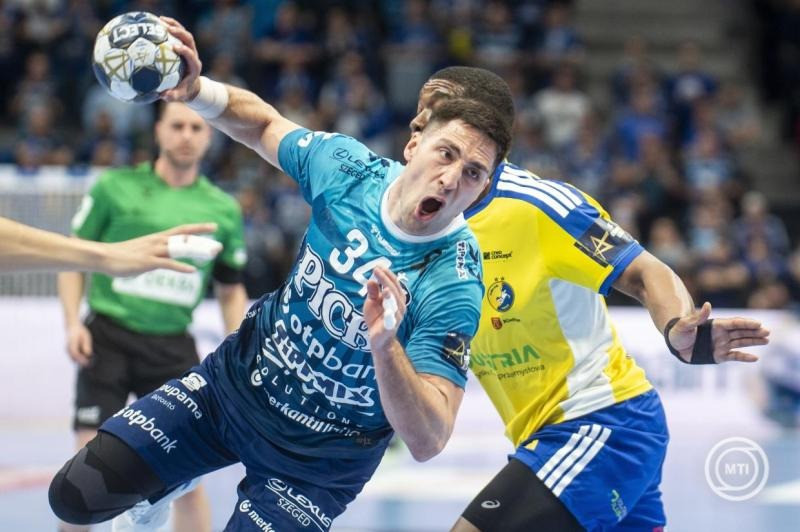 Lazar Kukic, a Szeged játékosa (k) a férfi kézilabda Bajnokok Ligája negyeddöntőjébe jutásért játszott OTP Bank-Pick Szeged - Industria Kielce első mérkőzésen a szegedi Pick Arénában 2026. április 2-án. MTI/Ujvári Sándor